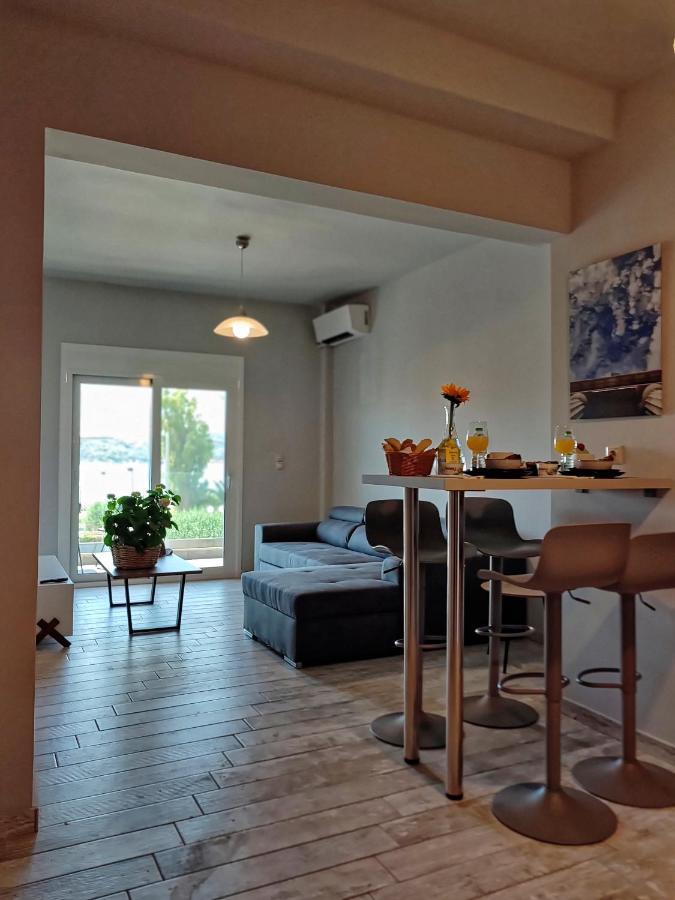 Seaview-Apartments Palaiá Fókaia المظهر الخارجي الصورة