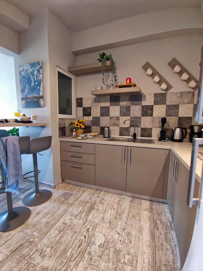 Seaview-Apartments Palaiá Fókaia المظهر الخارجي الصورة