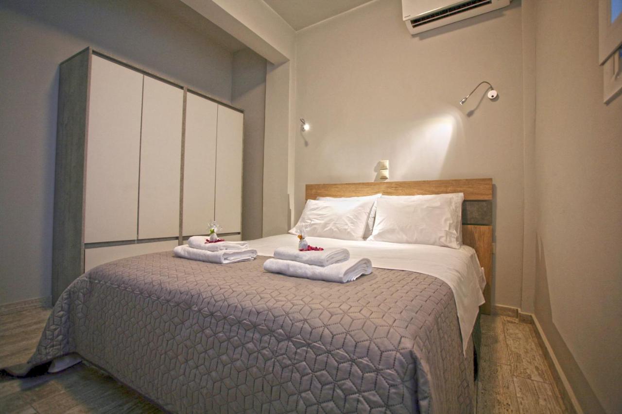Seaview-Apartments Palaiá Fókaia المظهر الخارجي الصورة